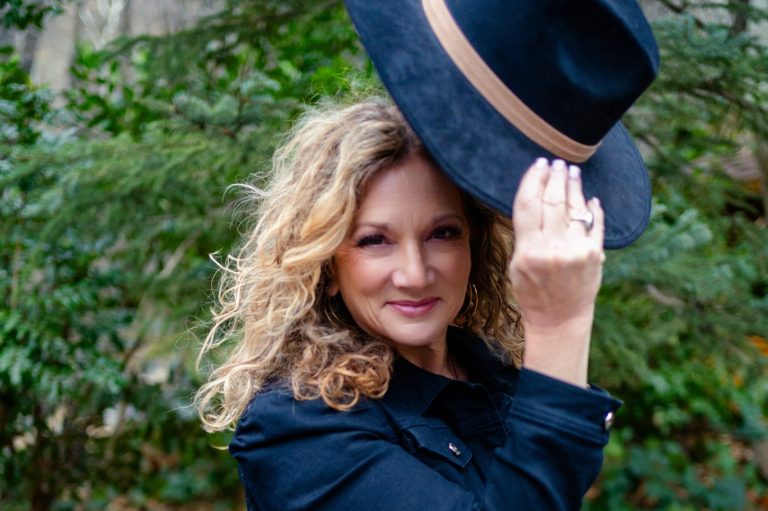 Christine Genovese: The Woman Bringing Soul Intelligence To Modern Healing